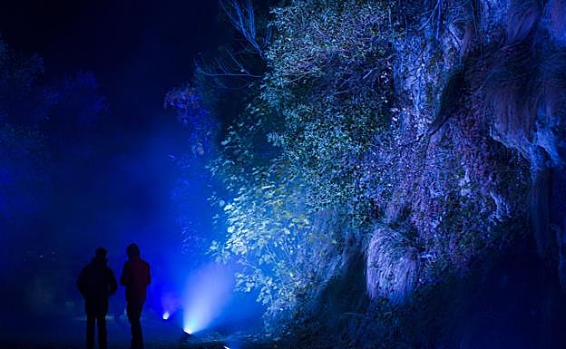 Espectáculo de luces en el Geoparque