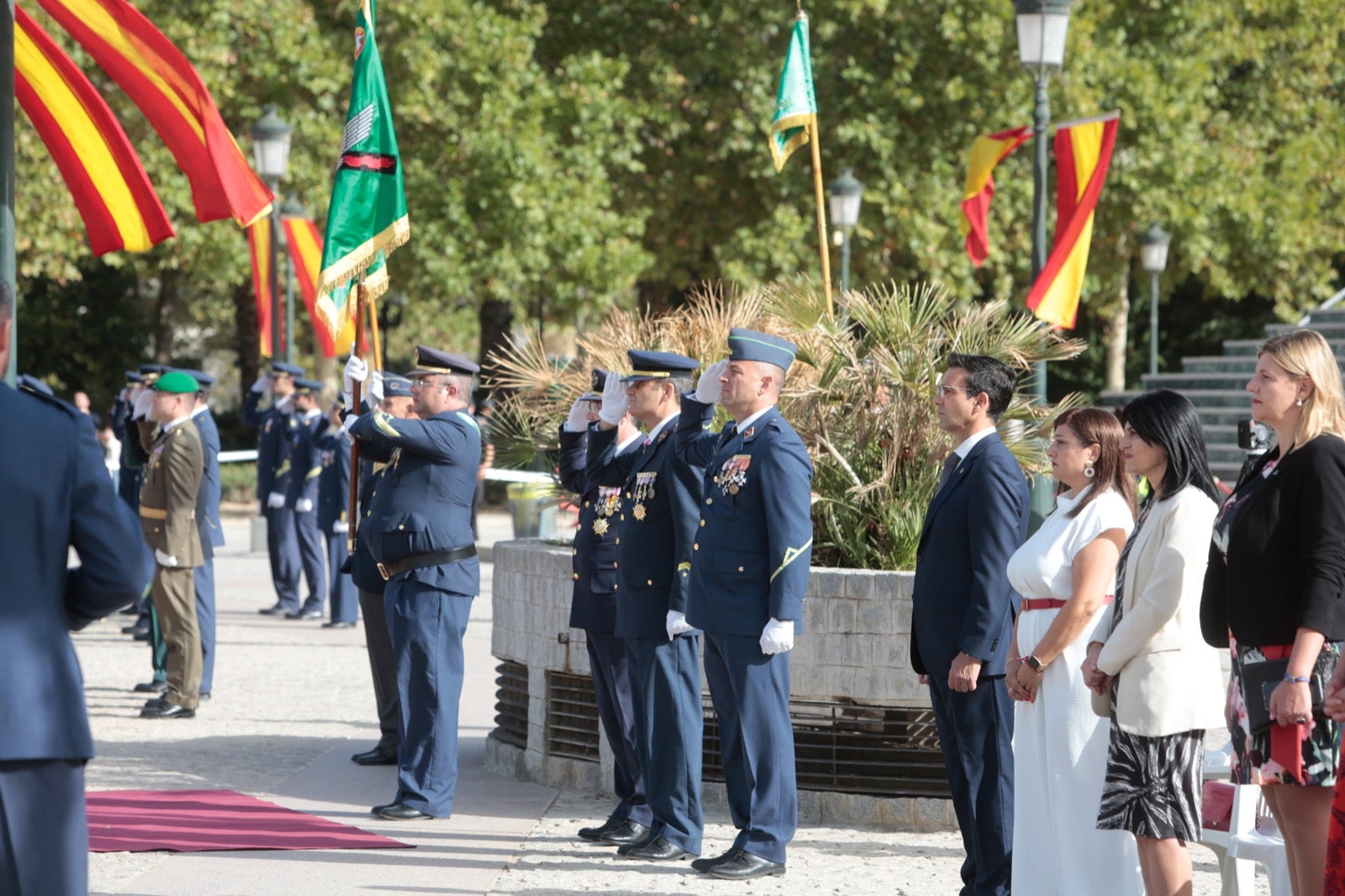 Jura de bandera de civiles en la Base Aérea de Armilla