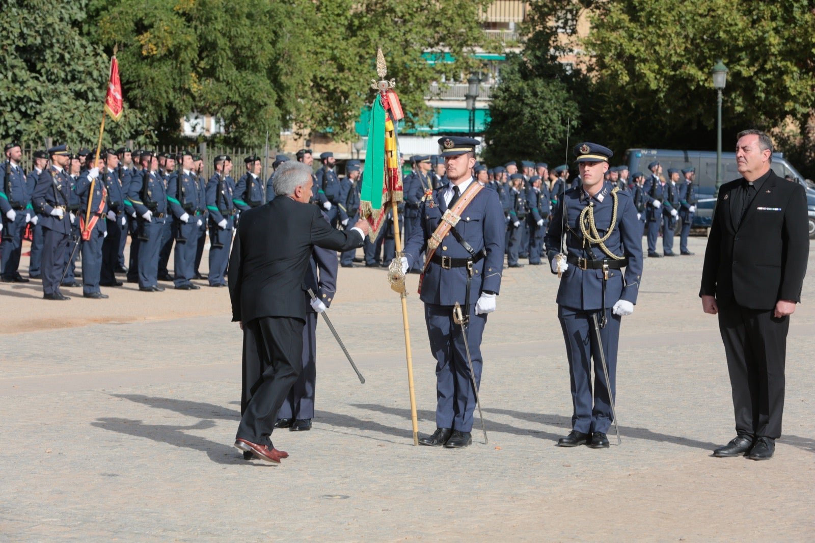 Jura de bandera de civiles en la Base Aérea de Armilla