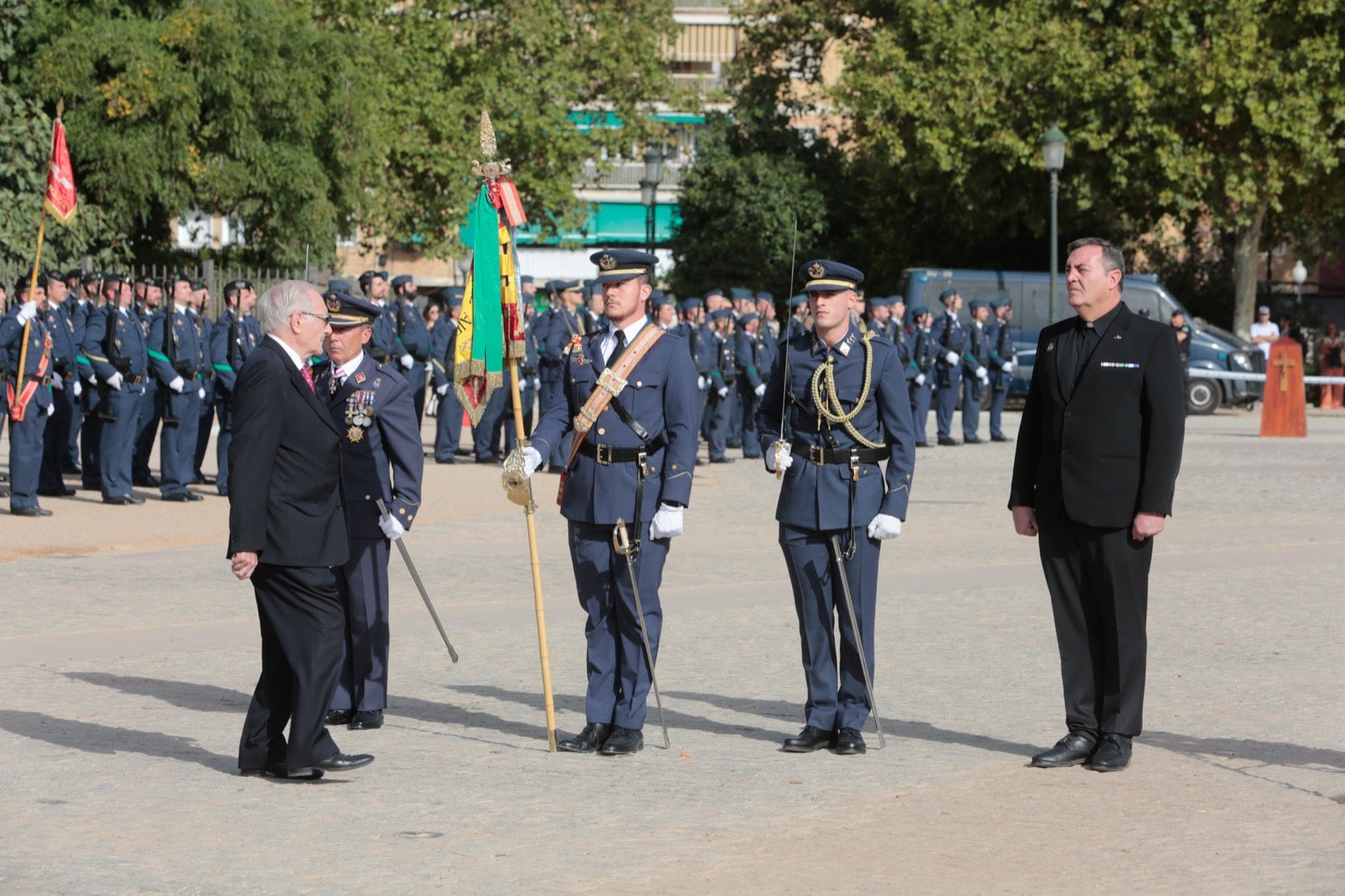 Jura de bandera de civiles en la Base Aérea de Armilla
