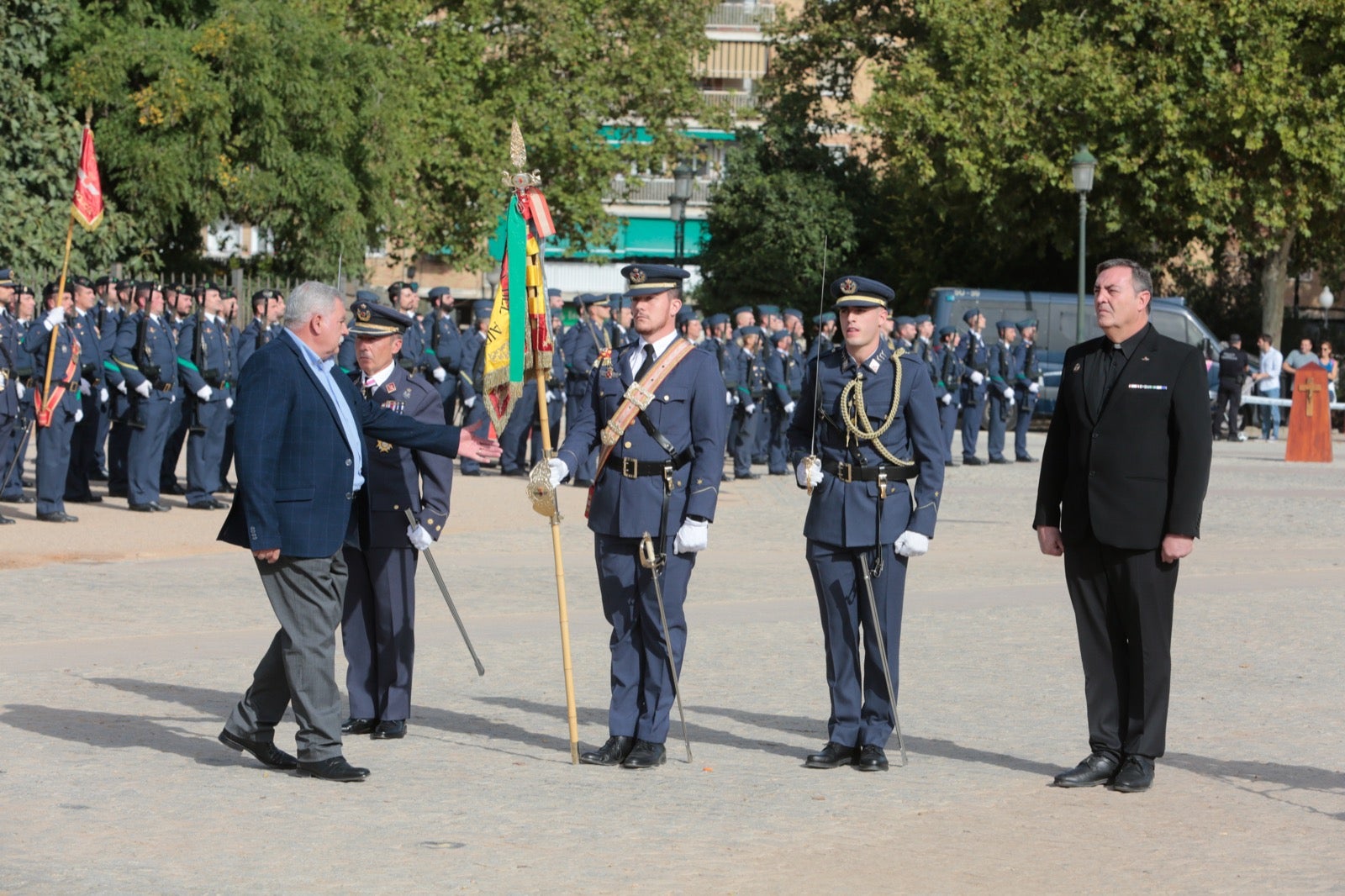 Jura de bandera de civiles en la Base Aérea de Armilla