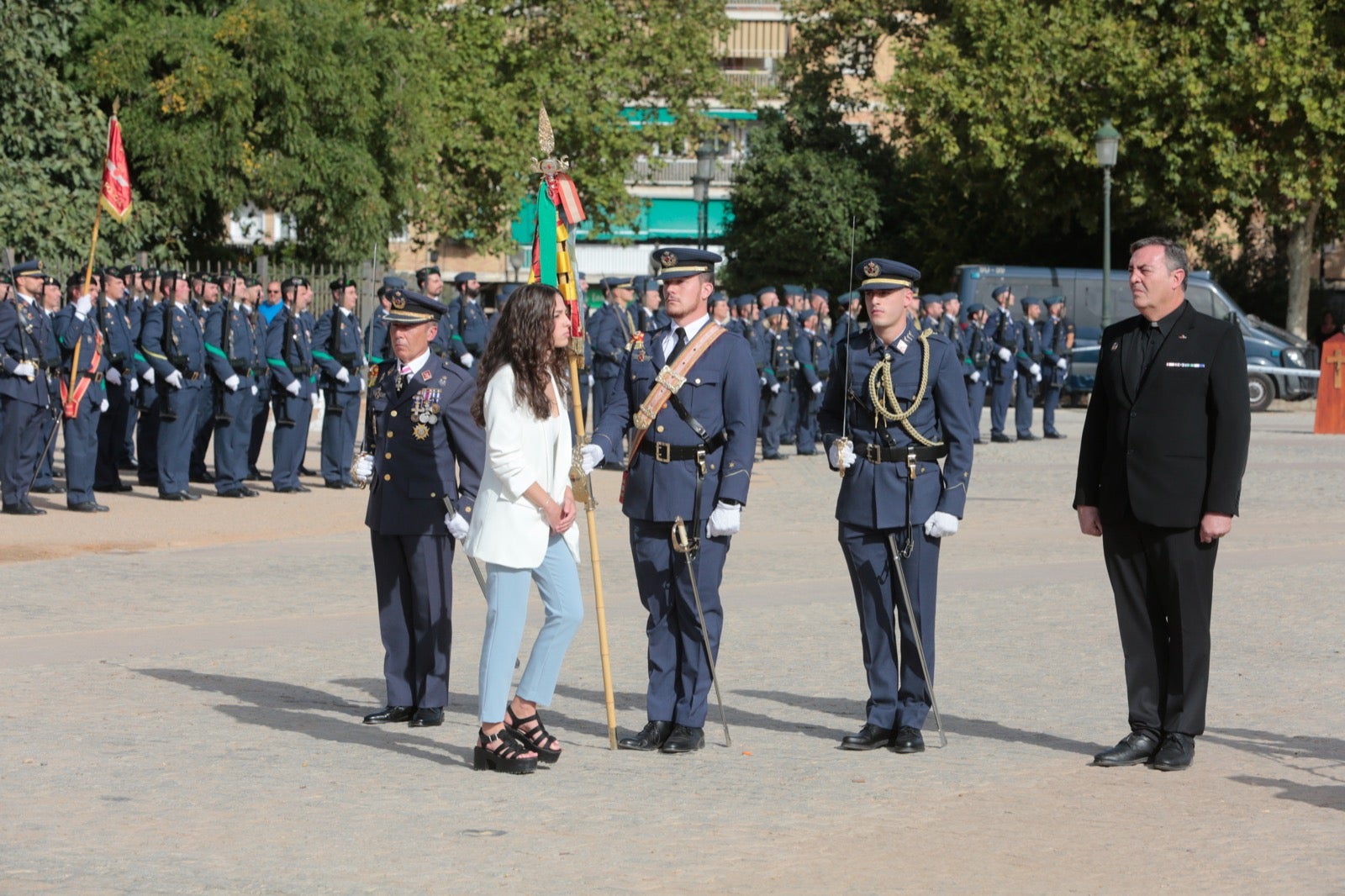 Jura de bandera de civiles en la Base Aérea de Armilla