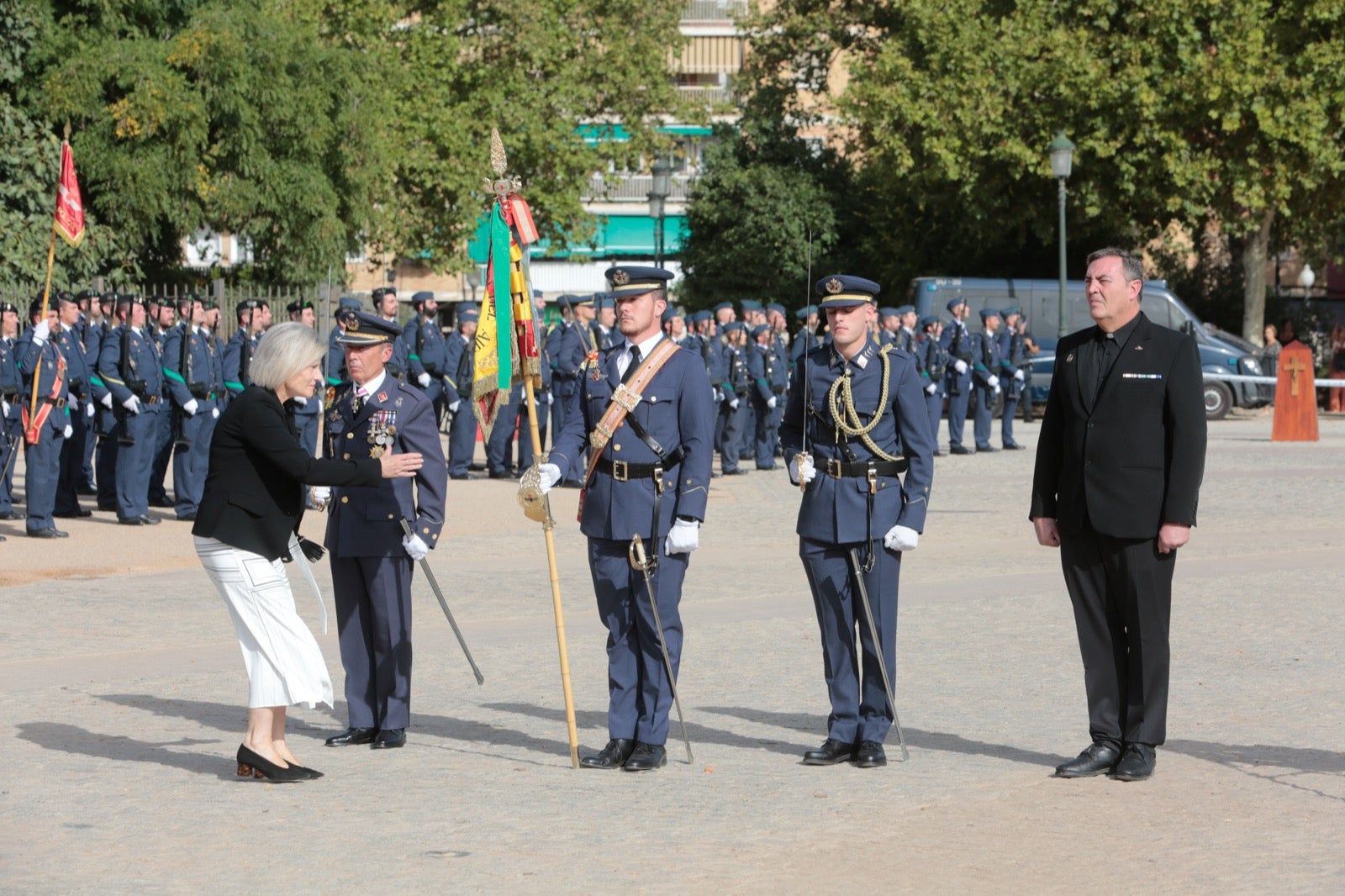 Jura de bandera de civiles en la Base Aérea de Armilla