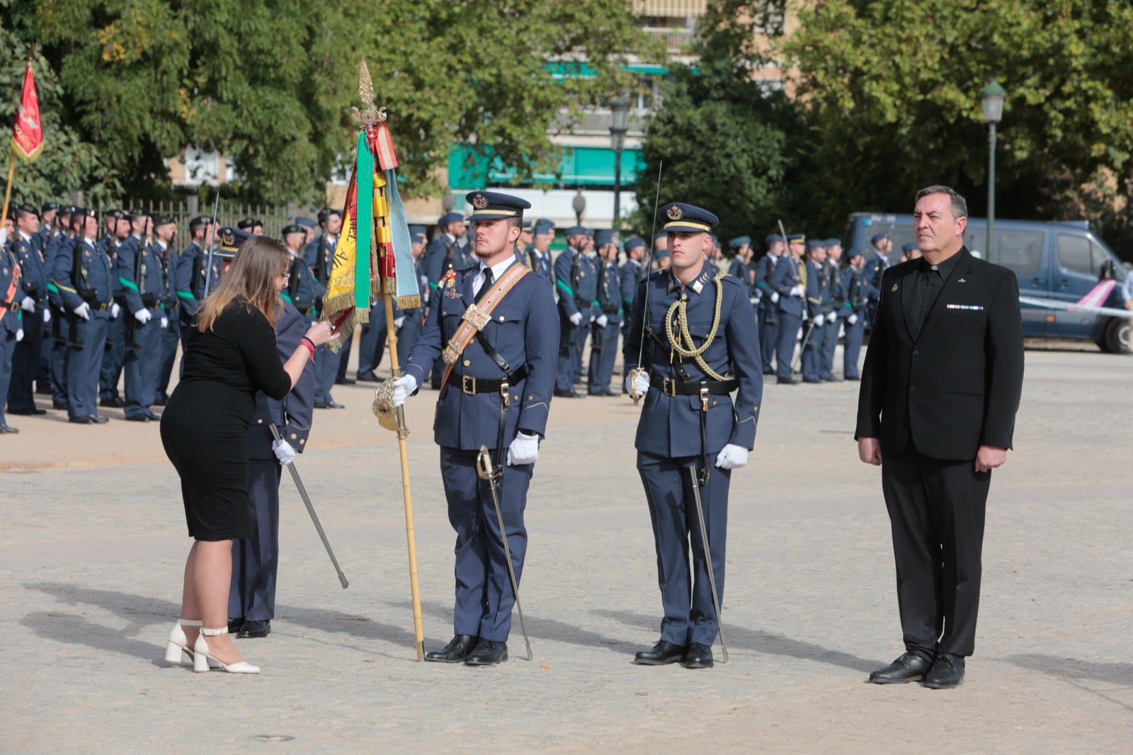 Jura de bandera de civiles en la Base Aérea de Armilla
