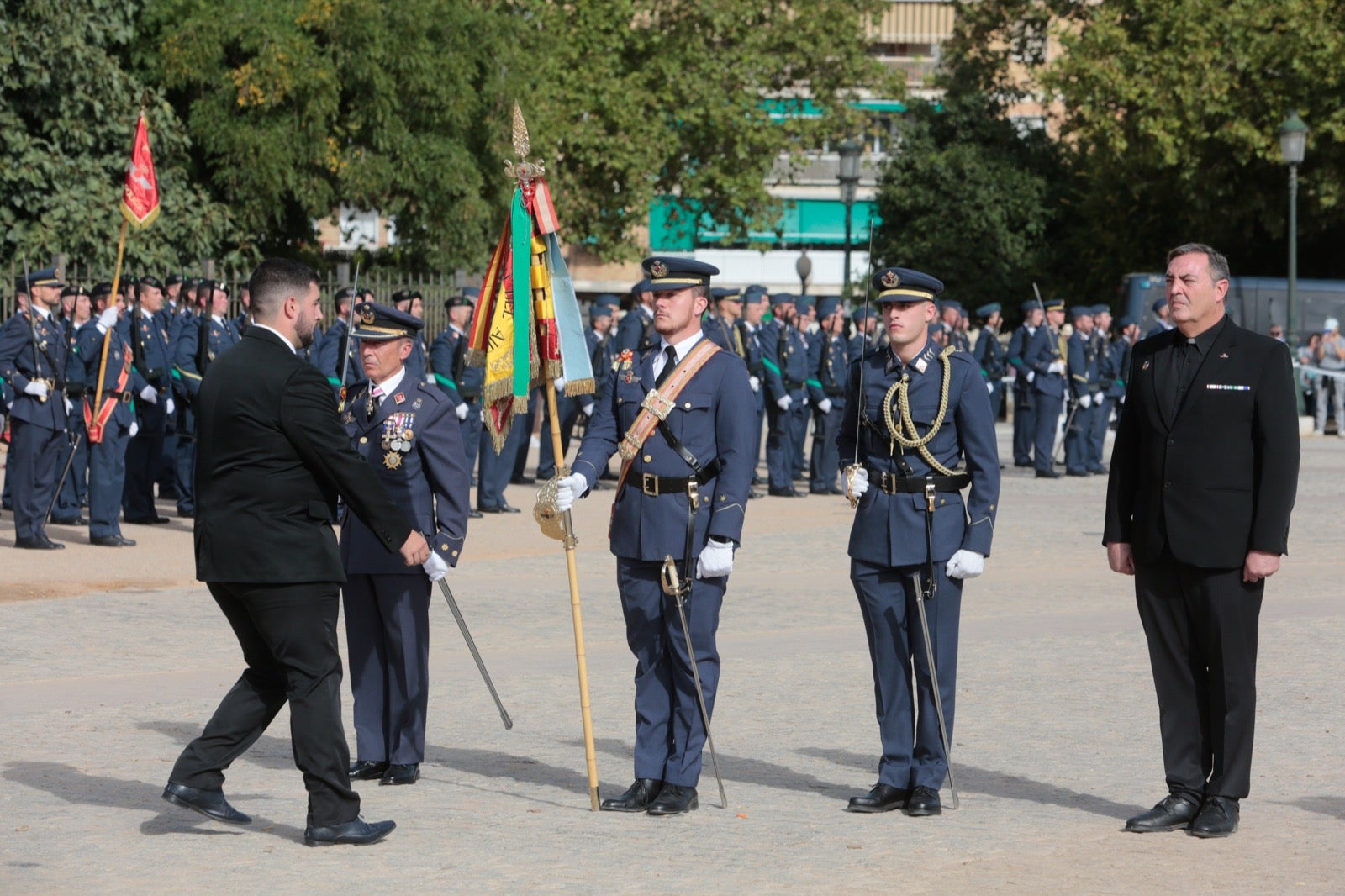 Jura de bandera de civiles en la Base Aérea de Armilla