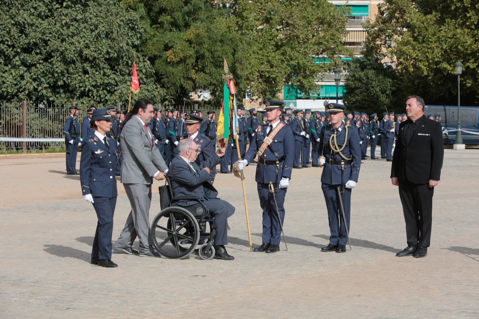 Jura de bandera de civiles en la Base Aérea de Armilla