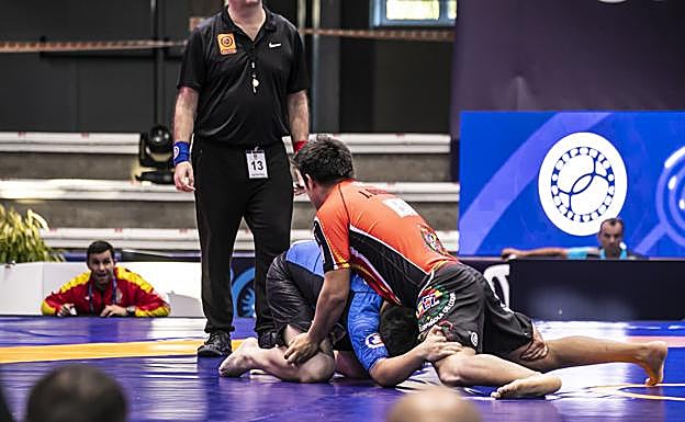 Jhonatan Orella durante la final. 