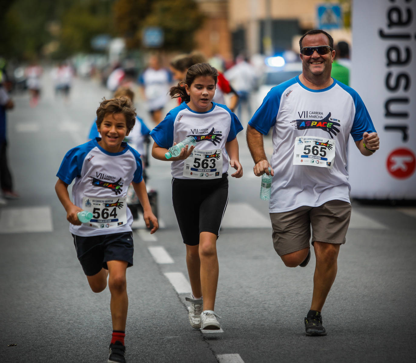 El lema de la carrera es 'Ahora te toca a ti'.