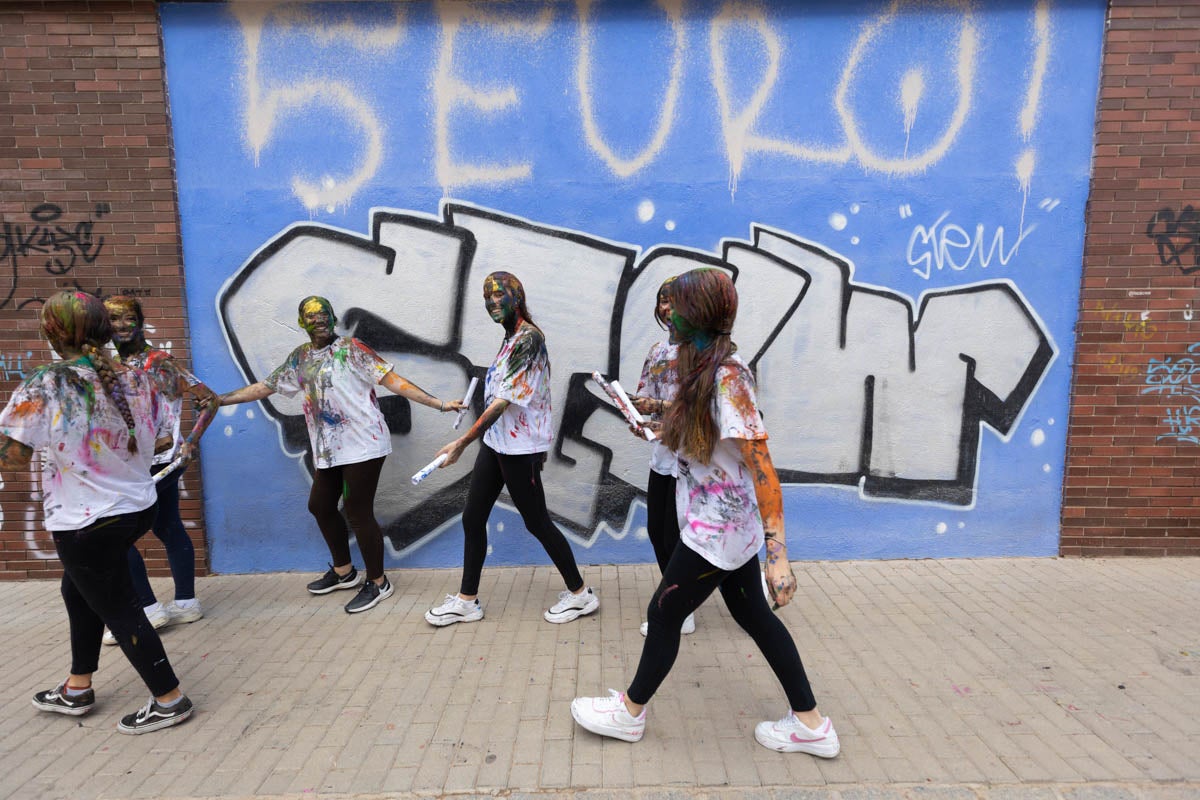 Alumnos de la Facultad de Medicina celebran la tradicional fiesta de octubre