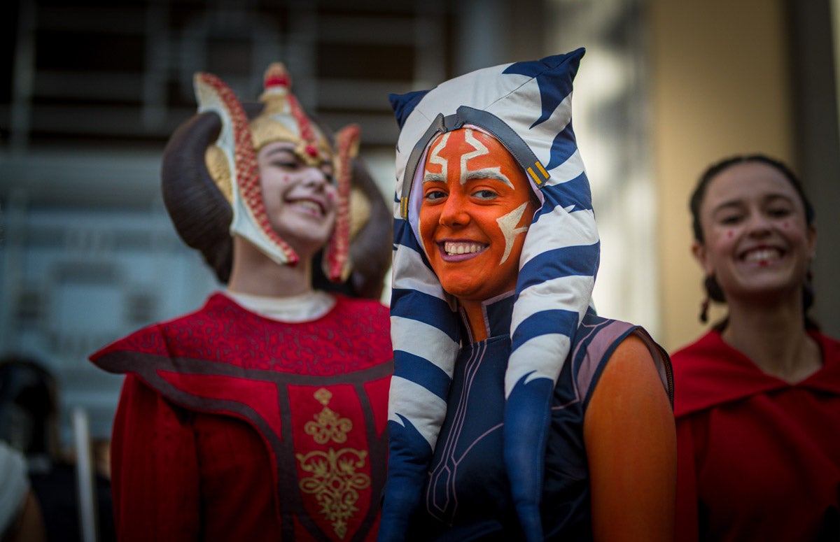 Alumnos de la Facultad de Medicina celebran la tradicional fiesta de octubre