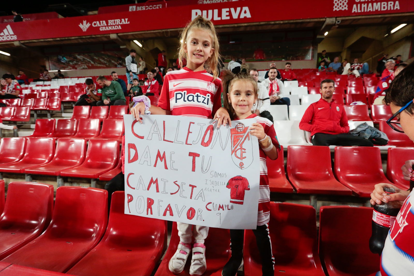 Fotos: Las mejores imágenes del Granada-Zaragoza