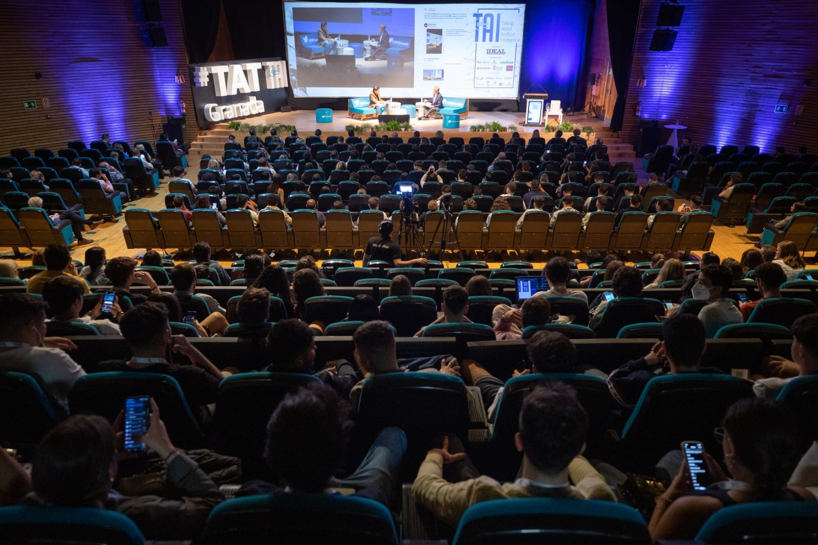 Todas las fotografías del evento divulgativo sobre Inteligencia Artificial con los mayores expertos en la materia