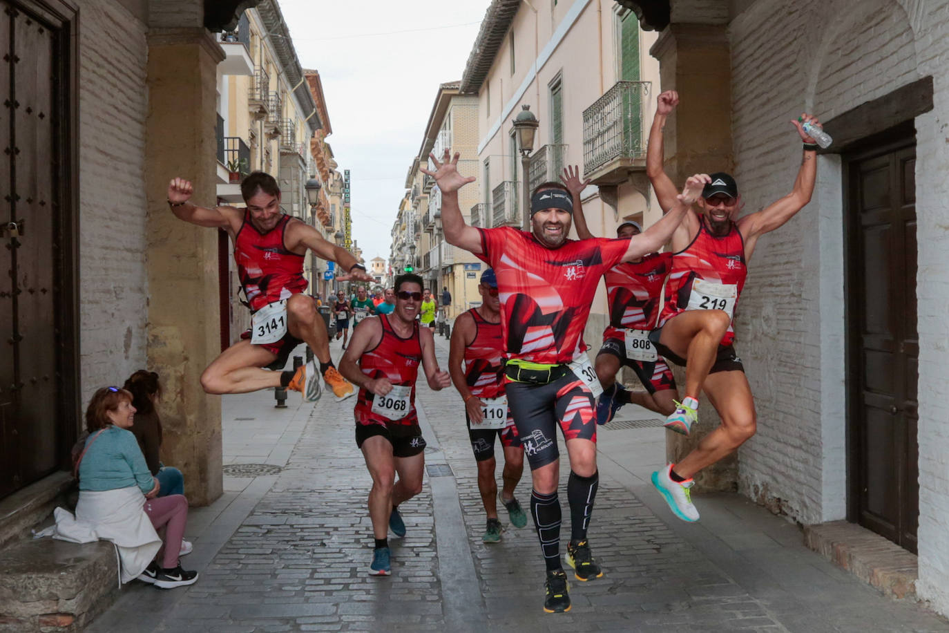 El paso por el casco histórico de Santa Fe fue una fiesta.