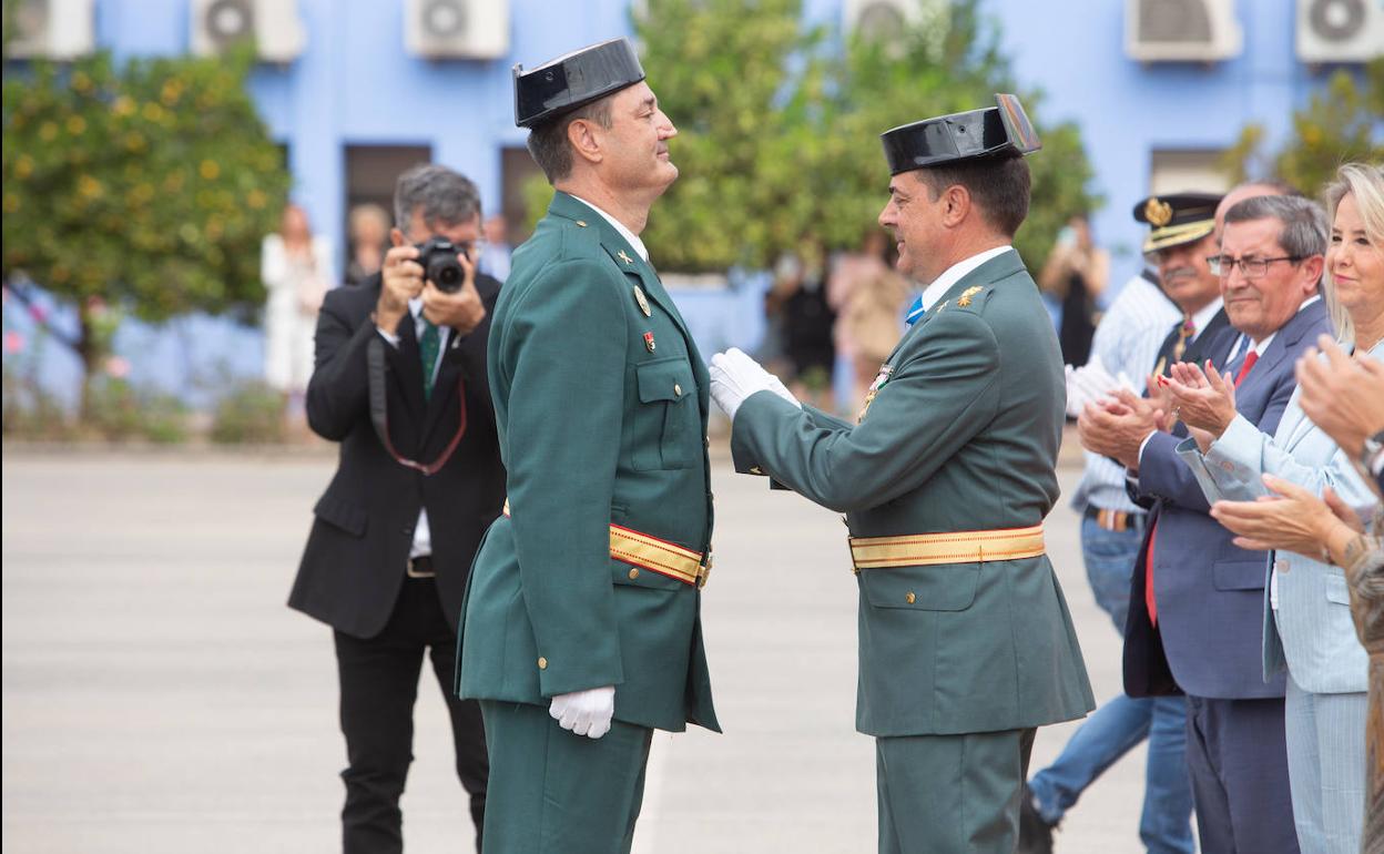 Colocación de la medalla roja el pasado 11 de octubre. 