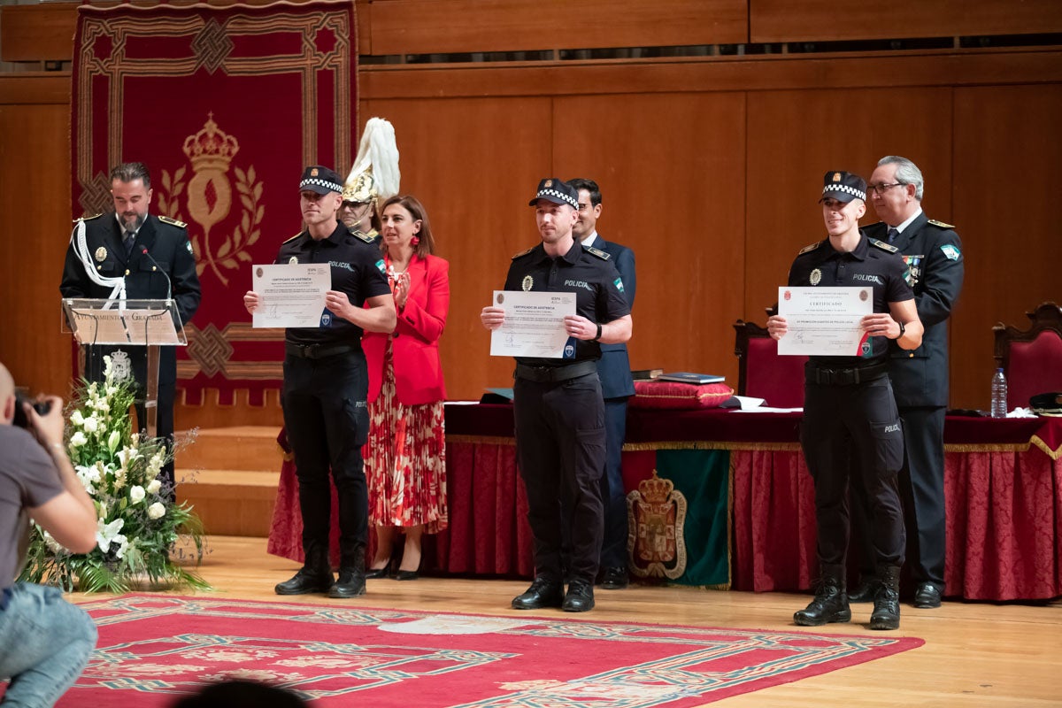 El Cuerpo celebra en la capital el día de su patrón, el Ángel Custodio