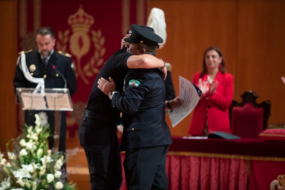 El Cuerpo celebra en la capital el día de su patrón, el Ángel Custodio