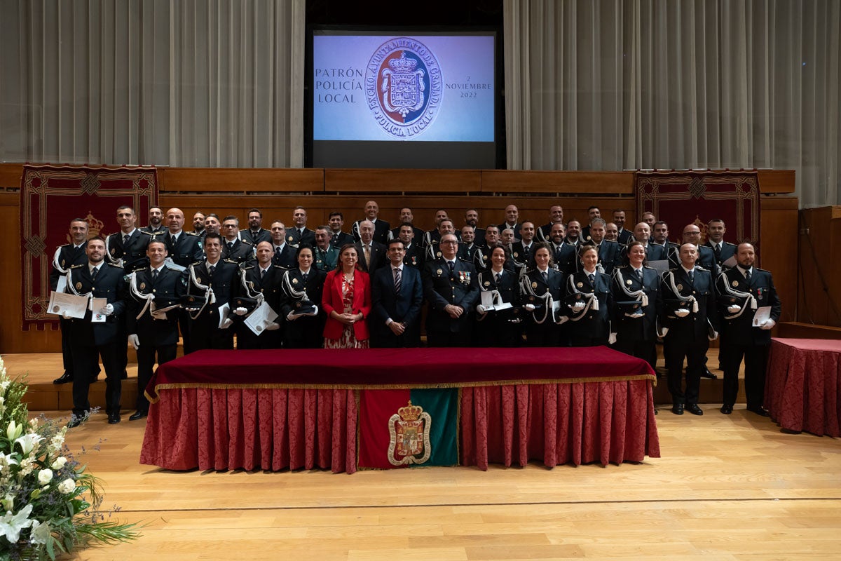 El Cuerpo celebra en la capital el día de su patrón, el Ángel Custodio
