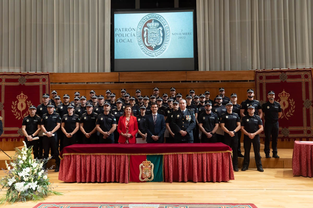 El Cuerpo celebra en la capital el día de su patrón, el Ángel Custodio