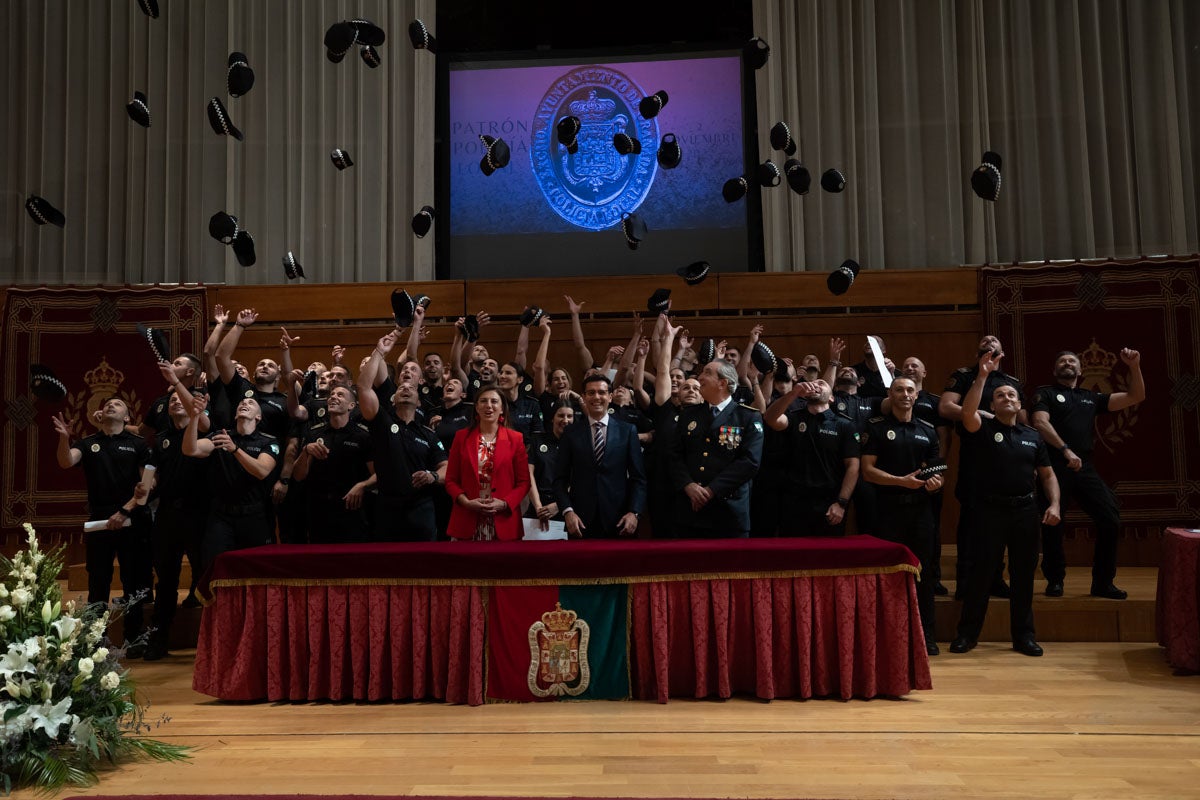 El Cuerpo celebra en la capital el día de su patrón, el Ángel Custodio