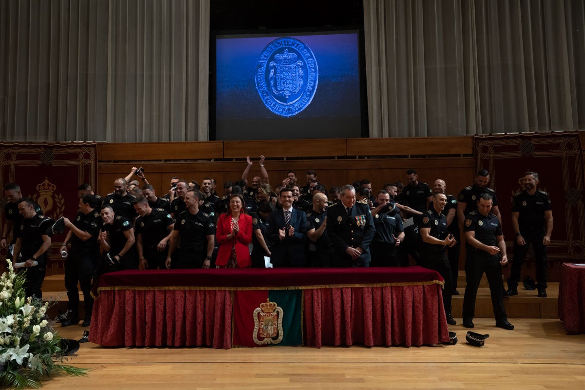 El Cuerpo celebra en la capital el día de su patrón, el Ángel Custodio