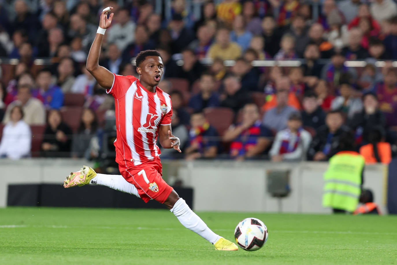 Lance del partido disputado en Barcelona.