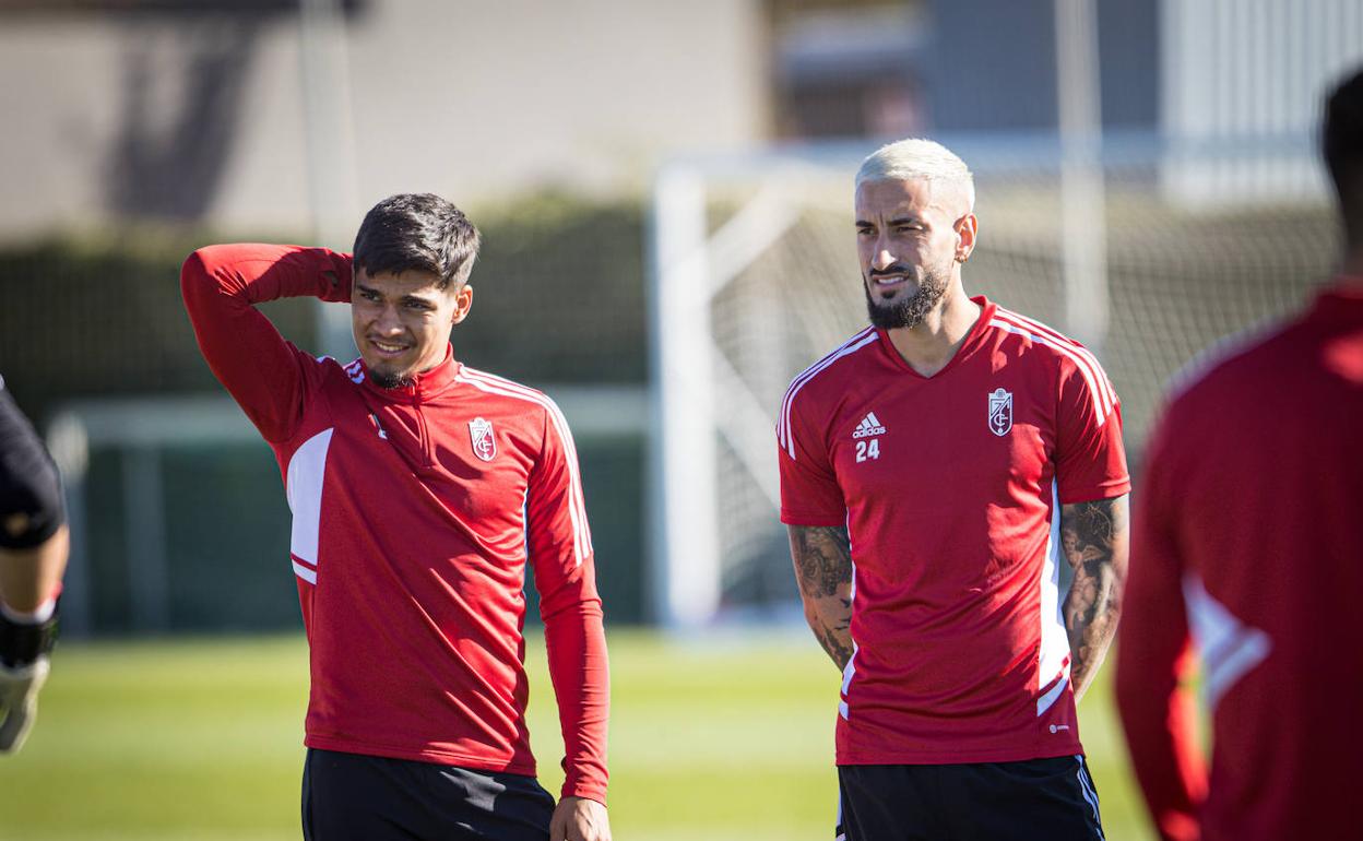 Arezo y Cabaco, en uno de los entrenamientos de la semana. 
