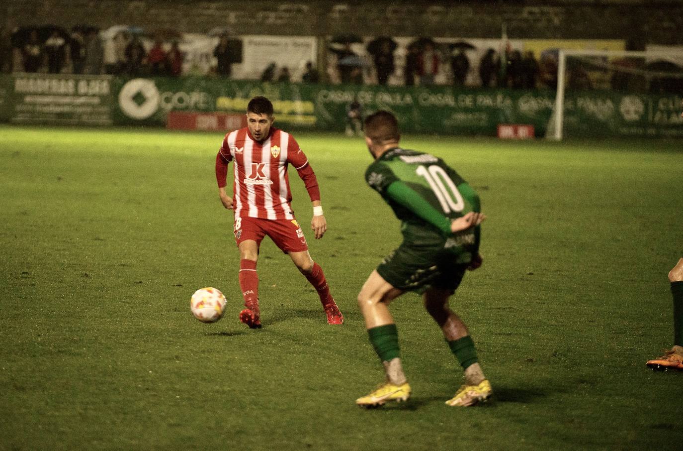 Fotos: Las imágenes del desastre del Almeria ante el Arenteiro