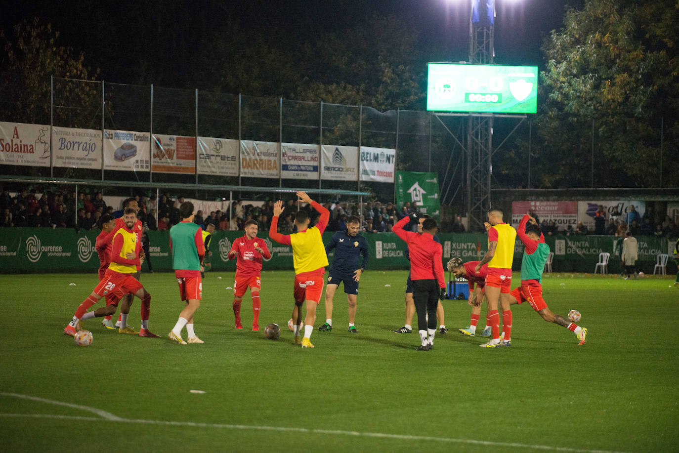 Fotos: Las imágenes del desastre del Almeria ante el Arenteiro