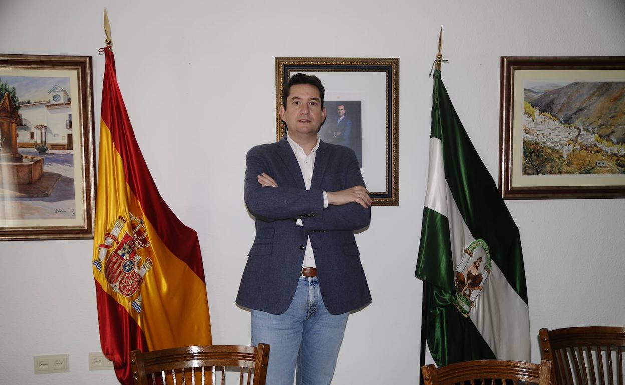 Patrocinio Torrente , nuevo secretario del Ayuntamiento de Alpujarra de la Sierra