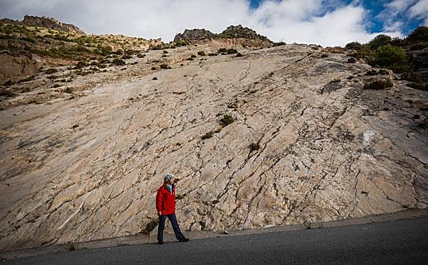 Sierra Nevada rompe en la Falla de Nigüelas. 