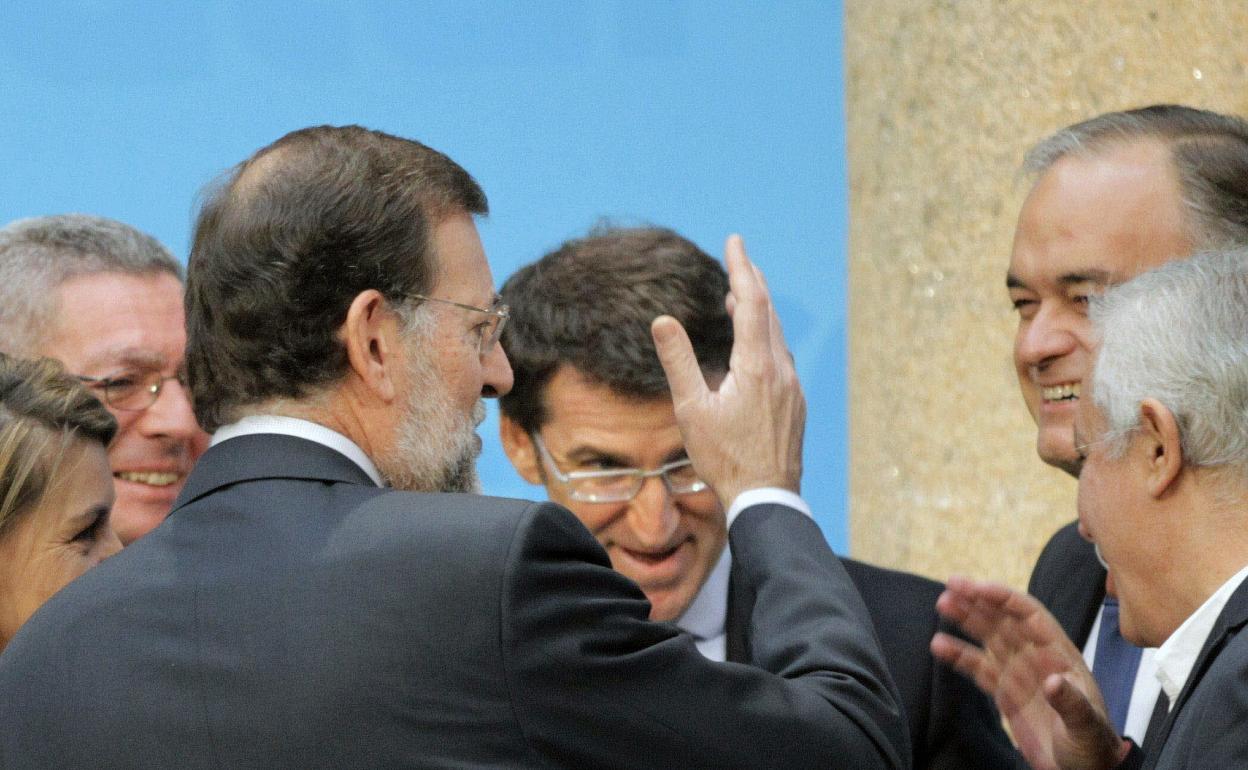 Dana socialista para el nuevo régimen