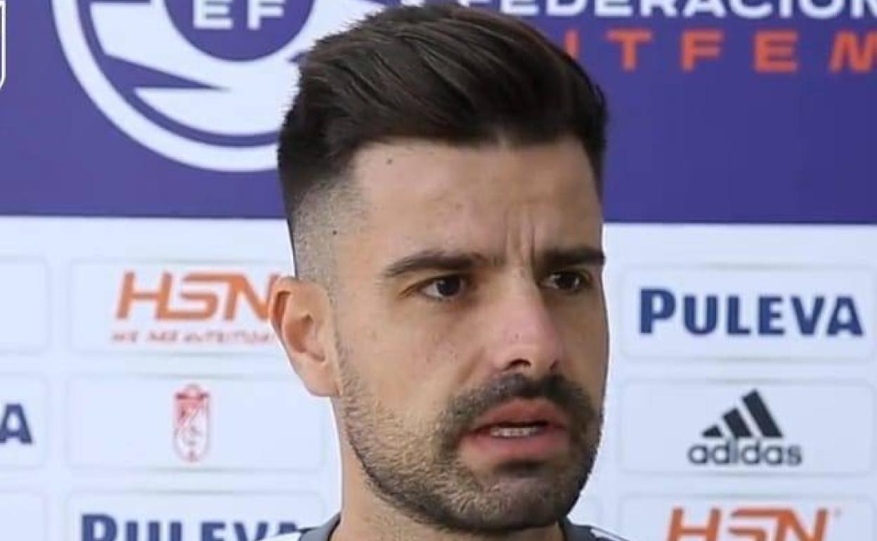 Roger Lamesa, el preparador del Granada femenino. 