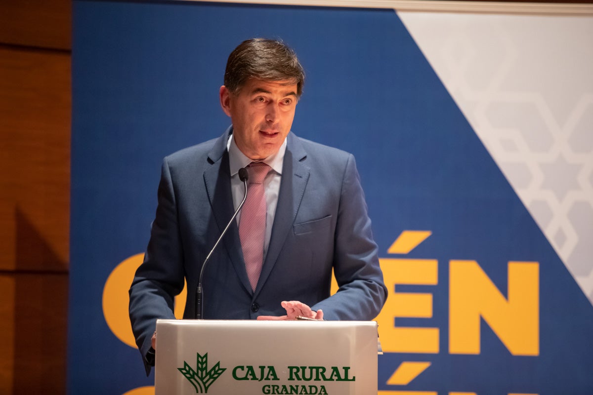 El evento ha reunido a las principales figuras económicas y profesionales de la provincia.