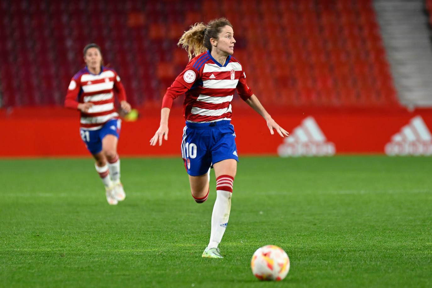 Las jugadoras rojiblancas derrotaron con una Pamela estelar al Betis, uno de los 'cocos' del torneo.