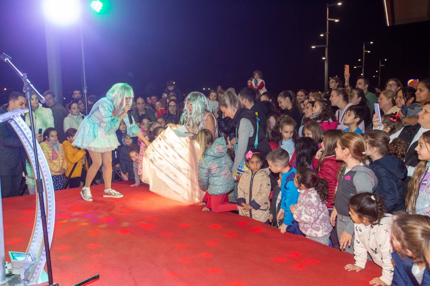 Encendido en el centro comercial Nevada. 