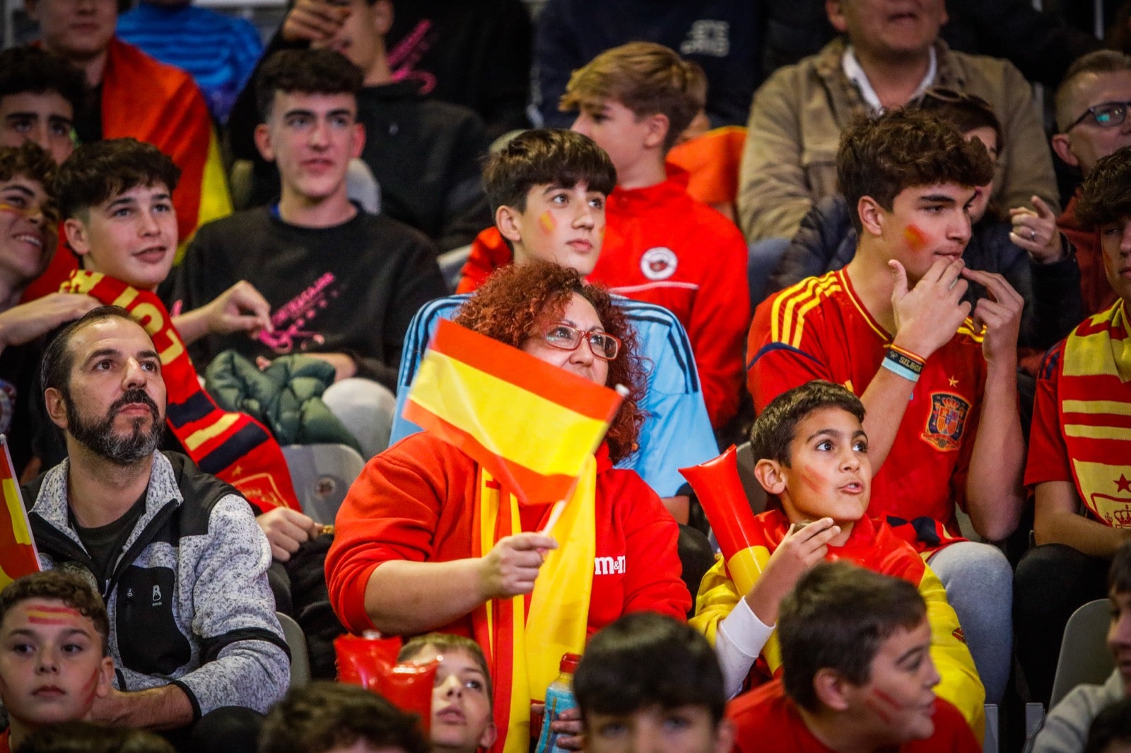 Ambiente en el Palacio de Deportes de Granada. 