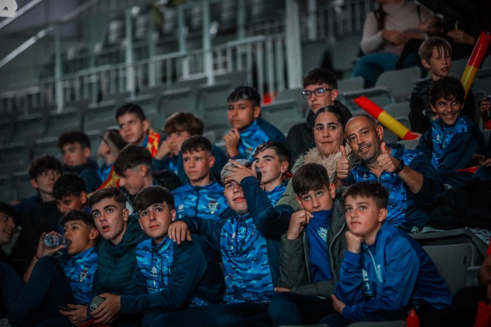 Ambiente en el Palacio de Deportes de Granada. 