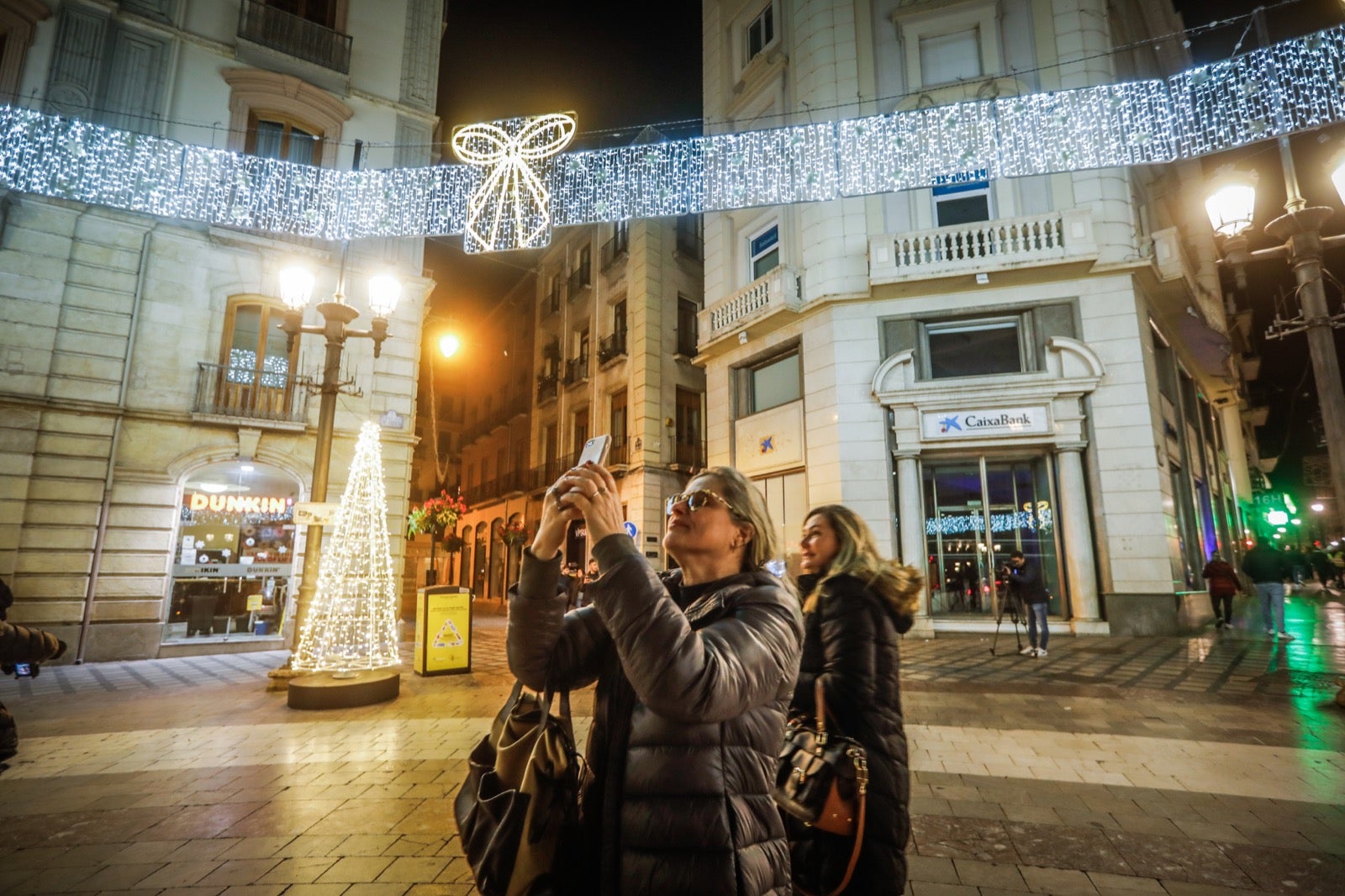 El Ayuntamiento prueba que todos los dispisitivos luminosos instalados para Navidad funcionan correctamente