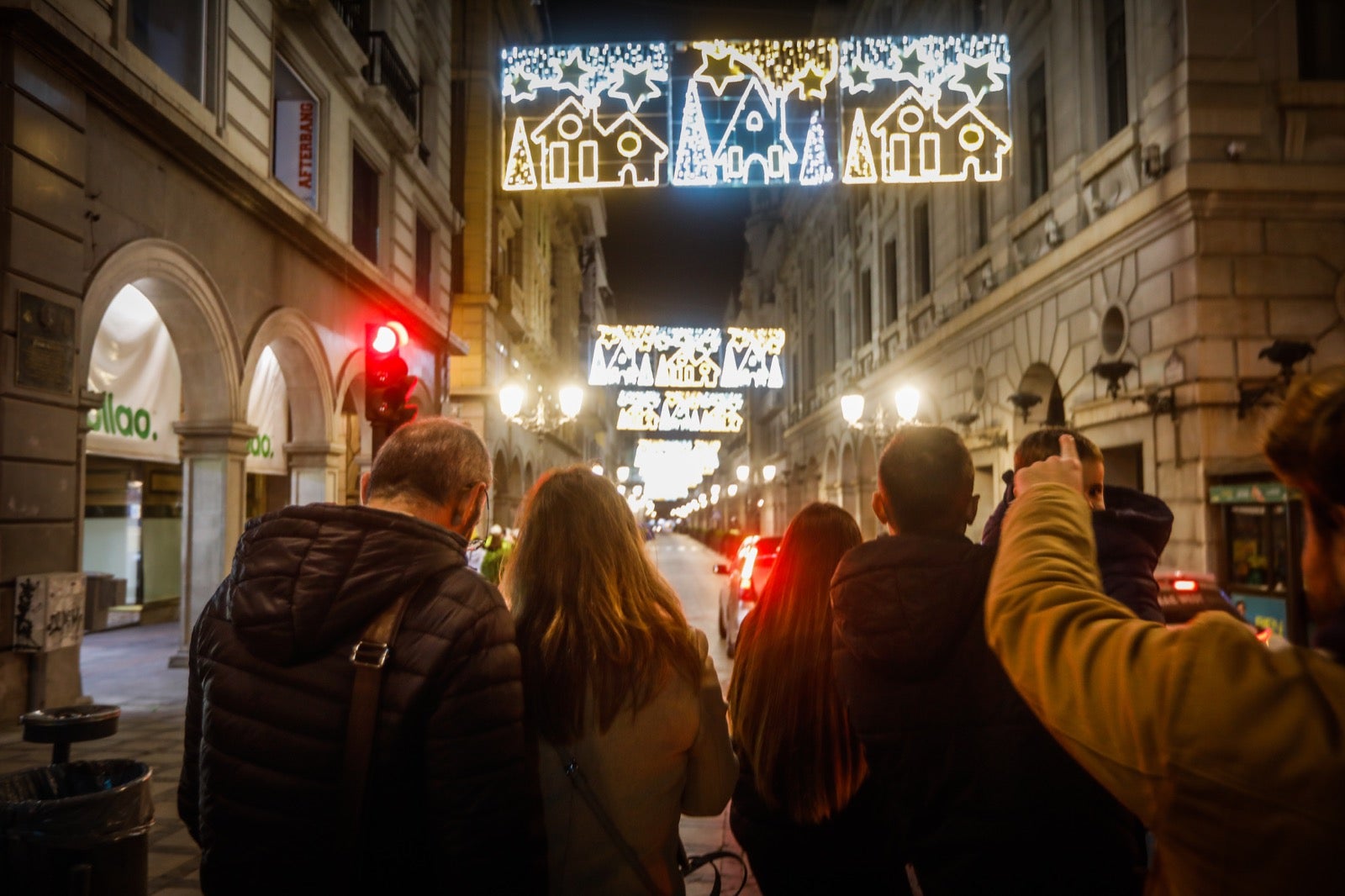 El Ayuntamiento prueba que todos los dispisitivos luminosos instalados para Navidad funcionan correctamente