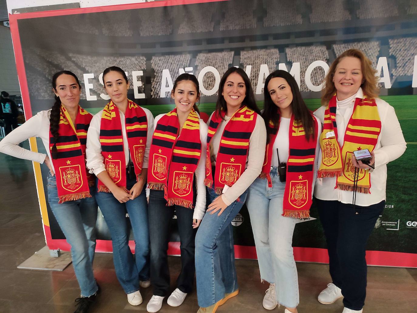 Photocall en el Palacio de los Deportes para el primer partido de España en el Mundial