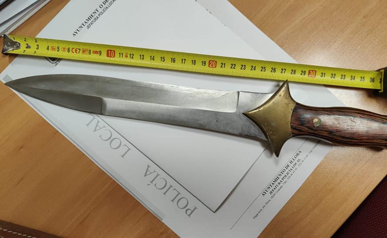 El machete intervenido.