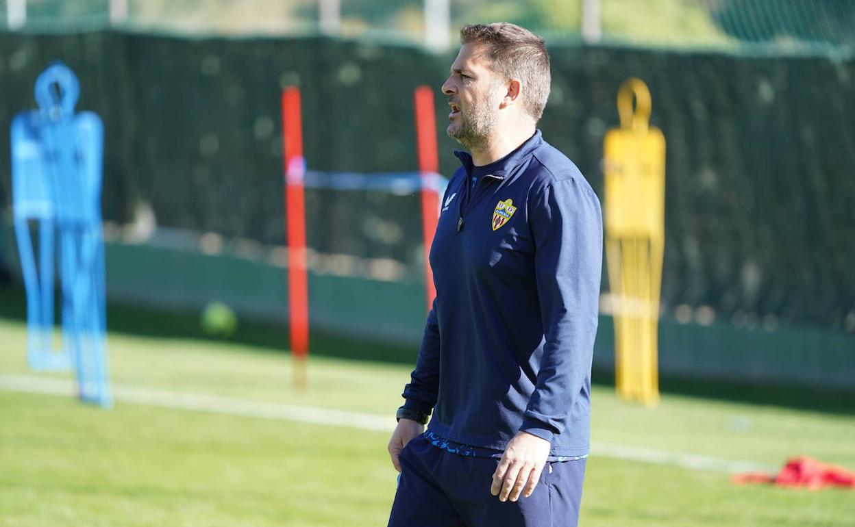 Xabi Gil asegura que el trabajo mental va a ser importante en esta atípica pretemporada. 