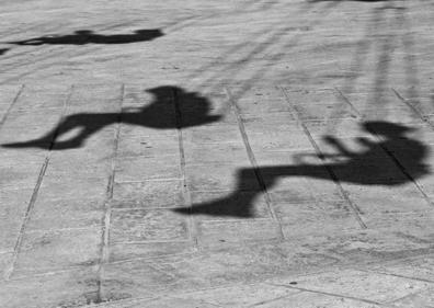 Imagen secundaria 1 - Las fotografías del libro son en blanco y negro. 
