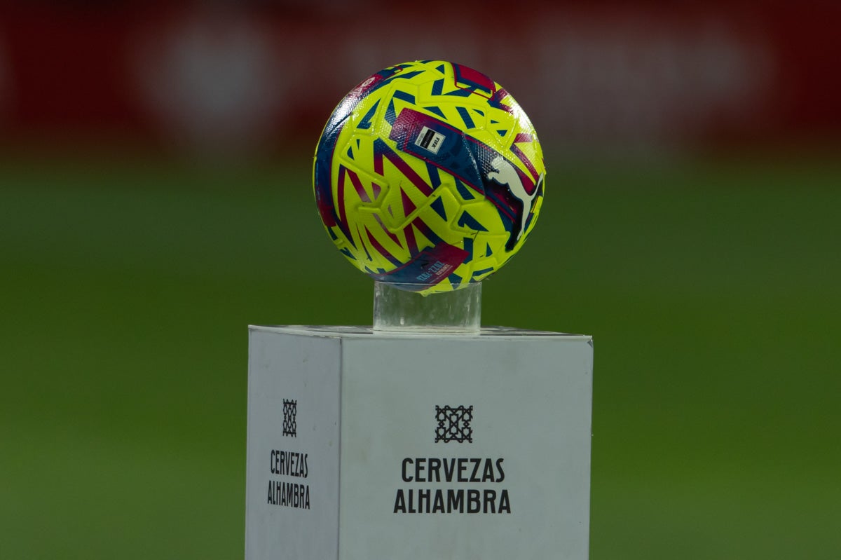 Las mejores imágenes del partido disputado este viernes en Los Cármenes