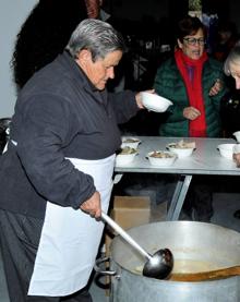 Imagen secundaria 2 - Mecina Bombarón y Yegen celebran a lo grande la fiesta de la matanza del cerdo