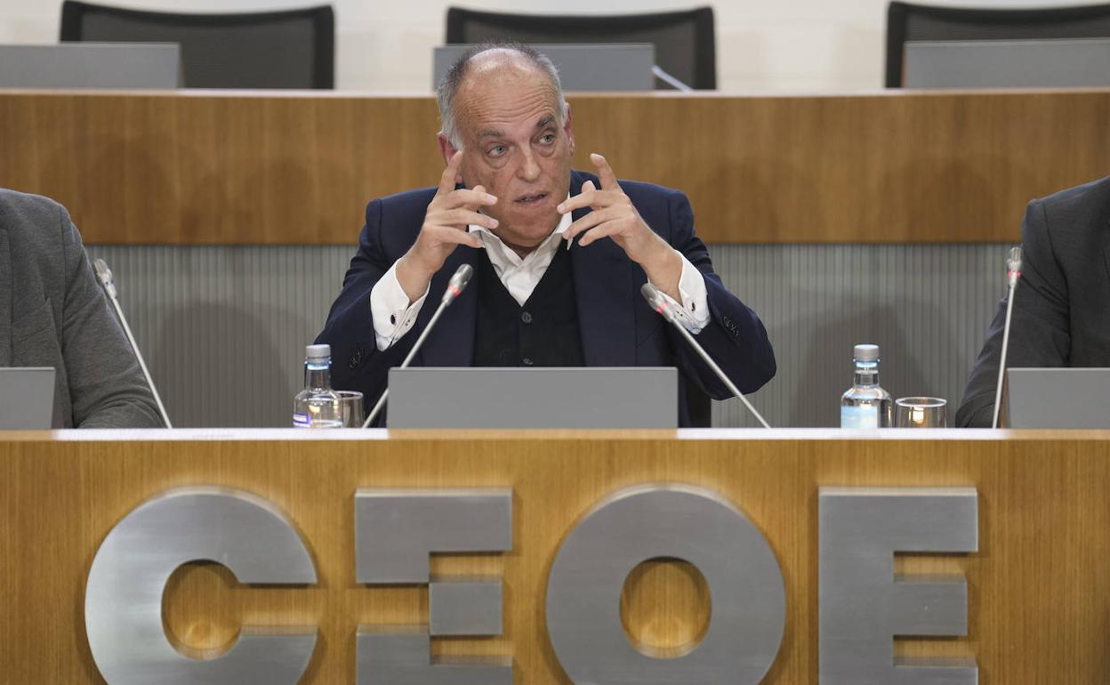 Javier Tebas en la presentación del informe KPMG. 