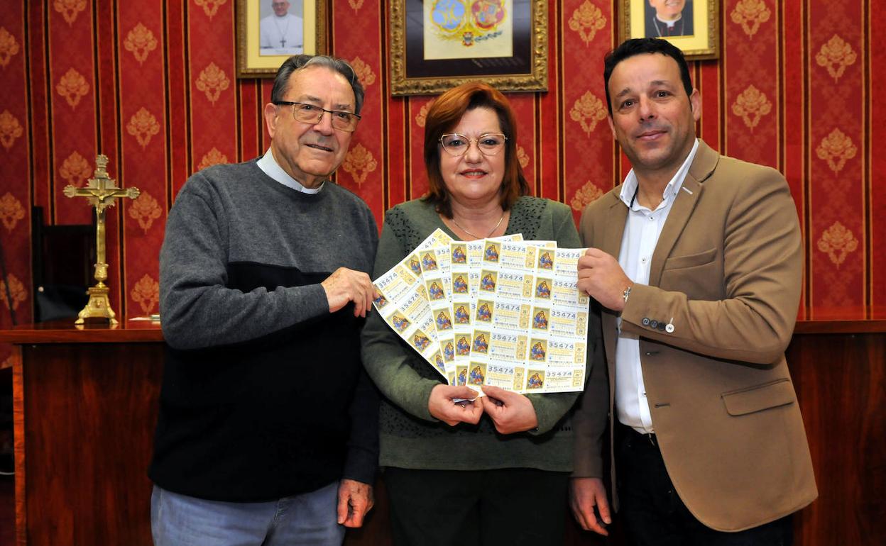 Sebastián Pedregosa, Mari Provi Hurtado y Javier Perales. 