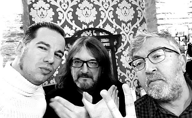 Jokin (dcha.), Mauri la Estrella (centro), y Paolo. 