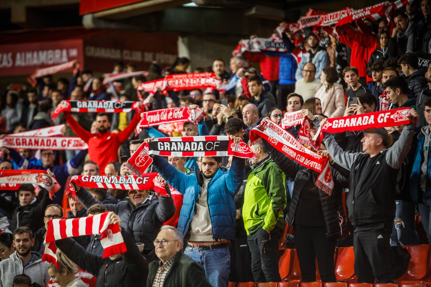 ¿Has estado en el partido? Aquí puedes verte en tu localidad