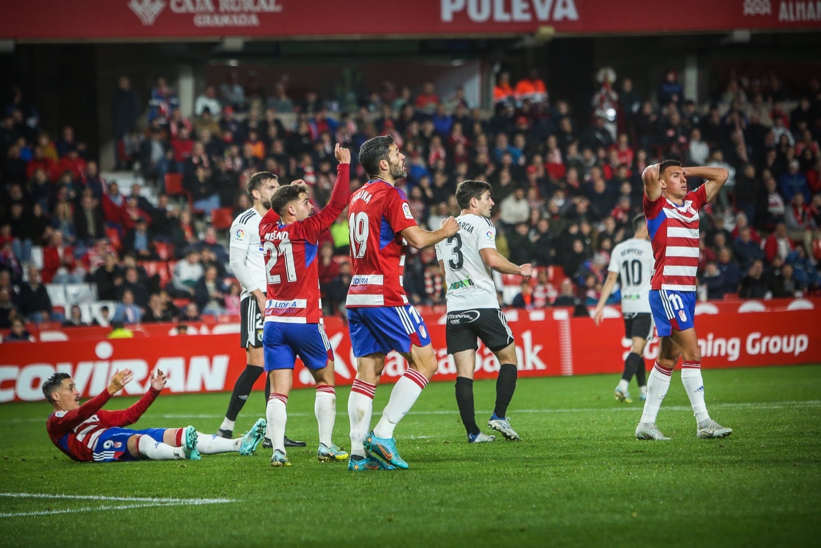 Las mejores imágenes del partido disputado en Los Cármenes